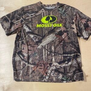 Mossy Oak  Short Sleeve Camouflage Tee - Brown and Green XL (46-48) (NX)